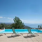 Kruno, With The Pool And Spectacular Sea View Willa *