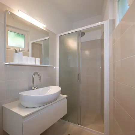 Kruno, With The Pool And Spectacular Sea View *